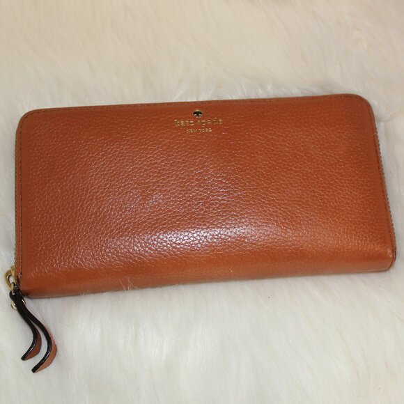 Kate Spade New York  Cognac colour 100% Cow lined Leather zip #338  Wallet - Picture 1 of 8